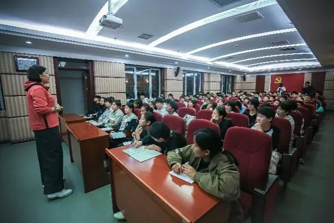 篮球训练术语大全集图片_2